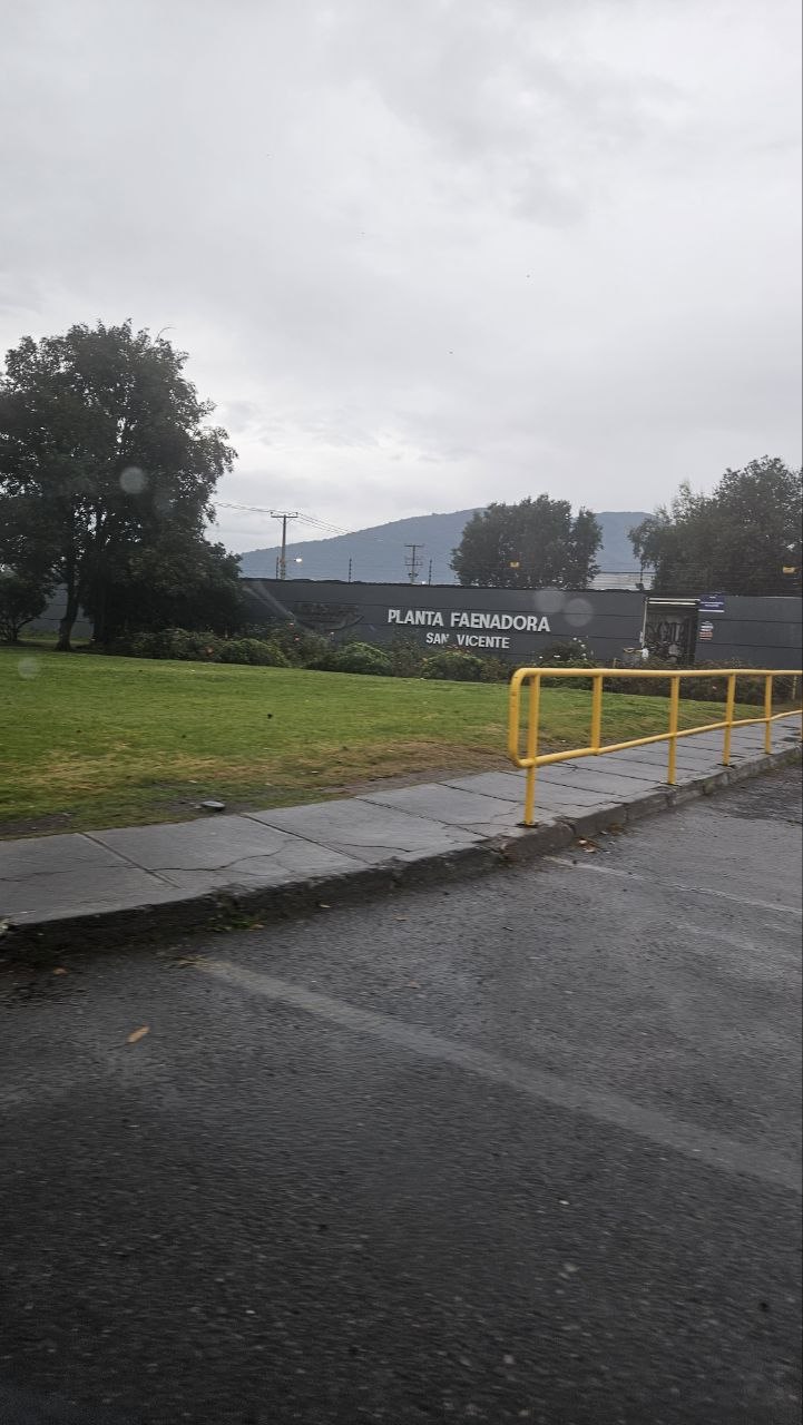 Planta Faenadora San Vicente exterior sign